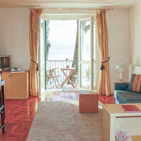 Apartment Res. Greta / Baveno *